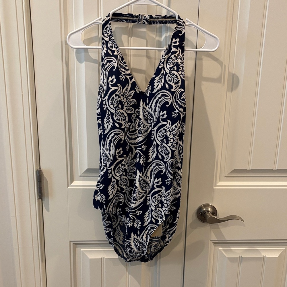 Land’s End Women’s Navy and White Paisley Halter Top Bathing Suit size 14
